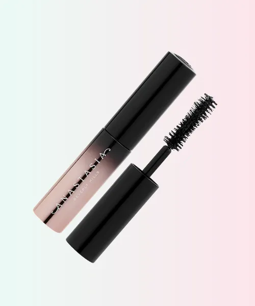 Jet-Black Volumizing Mascara