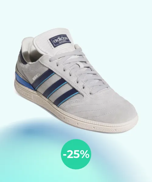 ადიდას ბუსენიცი