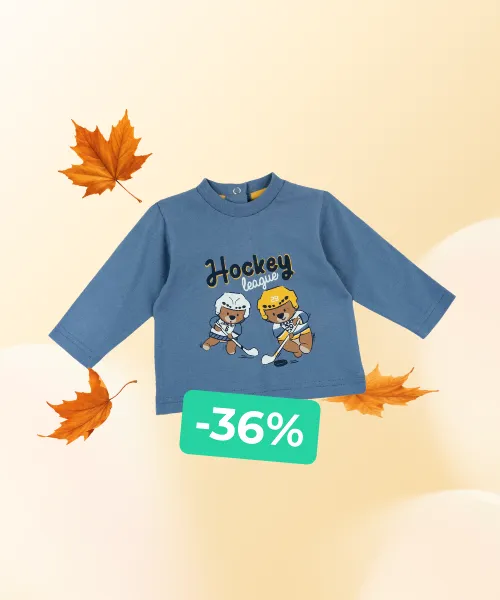 Long-sleeved T-shirt