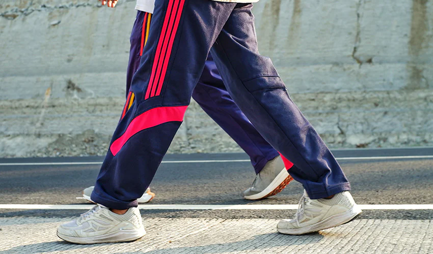 зручні спортивні штани