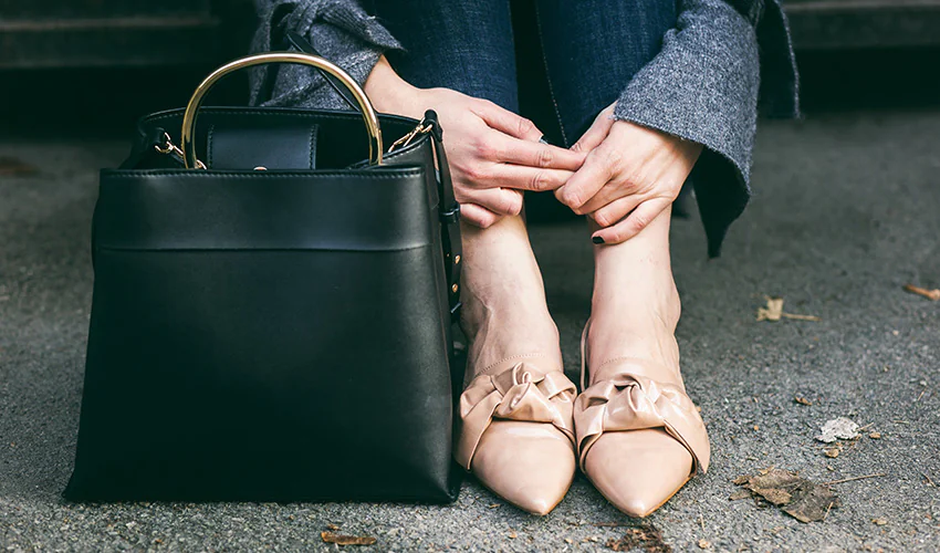 заказать Balenciaga в Казахстан