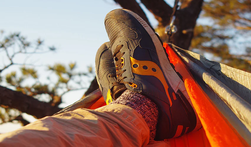 Доставка Saucony в Украину