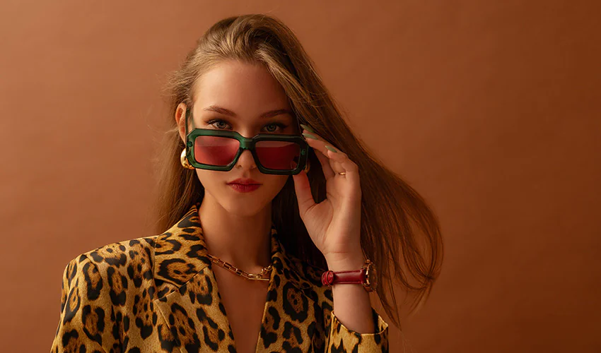 заказать доставку Dior